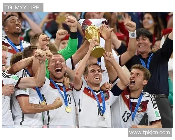 韩国与德国足球对决比分分析及精彩瞬间回顾